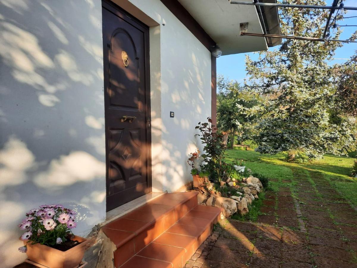 Casetta In Collina Sezze Exteriér fotografie